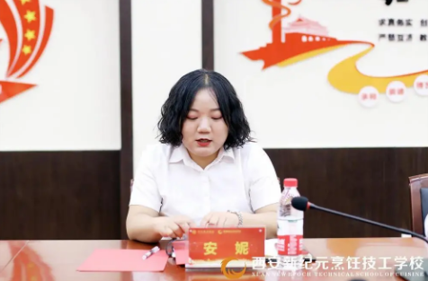 我校,圆满,举办,新生,开班,典礼,郑重,仪式,欢迎,你的,