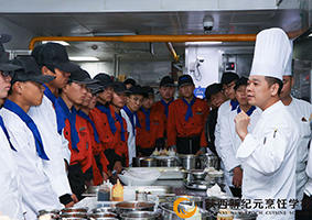 ������ѧ���ܵ�Ȼѡ�¼�Ԫ