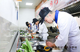 ������ѧ���ܵ�Ȼѡ�¼�Ԫ