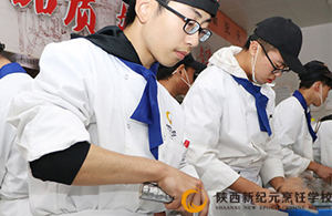 ������ѧ���ܵ�Ȼѡ�¼�Ԫ