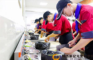 ������ѧ���ܵ�Ȼѡ�¼�Ԫ